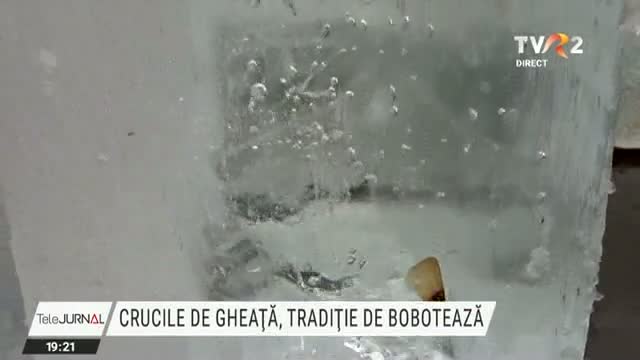 Crucile de gheață, tradiție de Bobotează