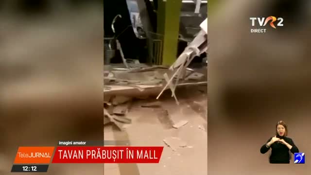 Tavan prăbușit în mall