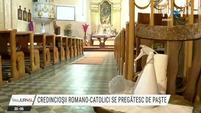 Credincioșii romano-catolici se pregătesc de Paște