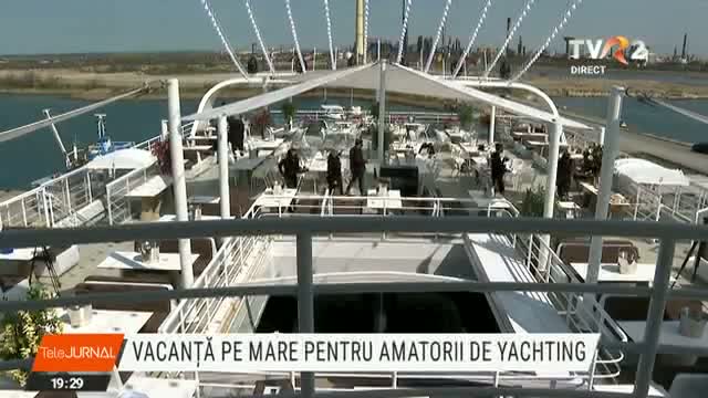 Vacanță pe mare pentru amatorii de yachting