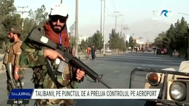 Talibanii, pe punctul de a prelua controlul pe aeroportul din Kabul